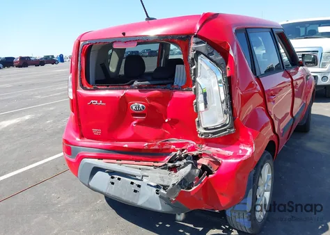 2013 Kia Soul z USA, uszkodzony, nr VIN KNDJT2A54D7606366